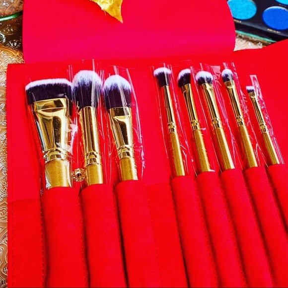 Luxie Glitter & Gold Brush Set - Picture 2 of 8